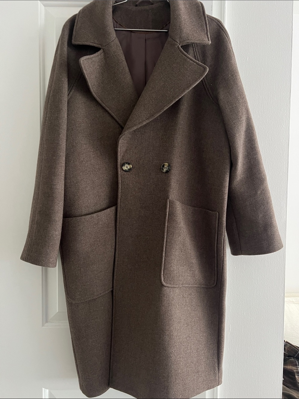 Oversized Brown Wool-Blend Overcoat - Classic Double-Breasted Style
